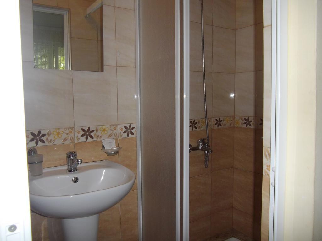 Sakutski House Chisaria Zewnętrze zdjęcie